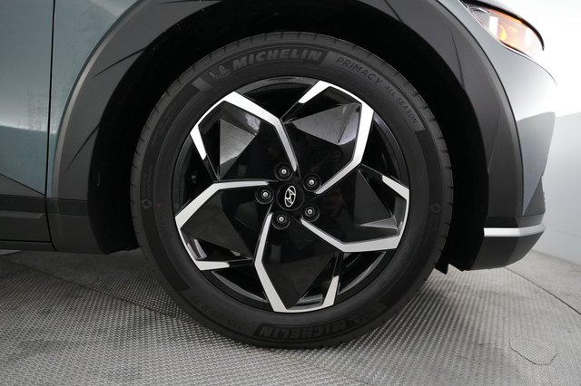 2024 Hyundai IONIQ 5 — photo 17 of 20