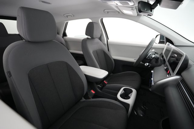 2024 Hyundai IONIQ 5 — photo 18 of 20