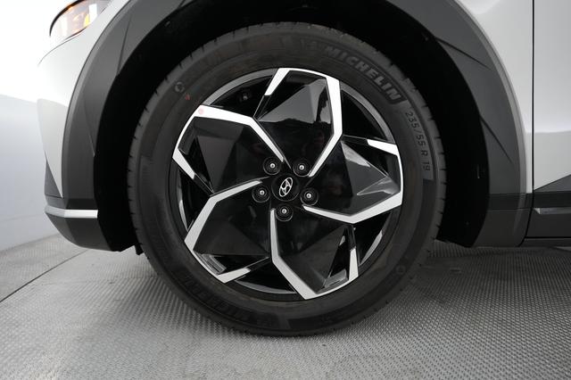2024 Hyundai IONIQ 5 — photo 7 of 20