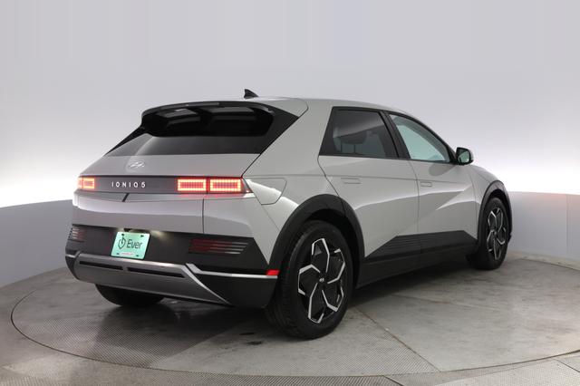 2024 Hyundai IONIQ 5 — photo 2 of 20