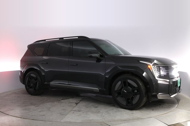 2024 Kia EV9 — photo 11 of 22