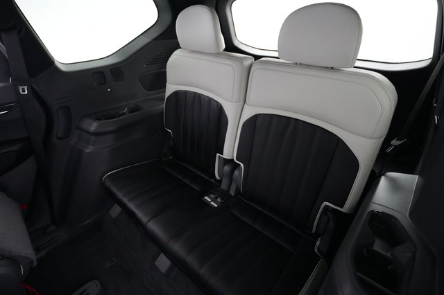 2024 Kia EV9 — photo 20 of 22