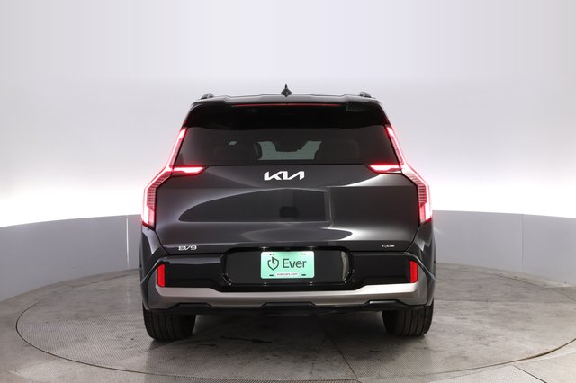2024 Kia EV9 — photo 12 of 22