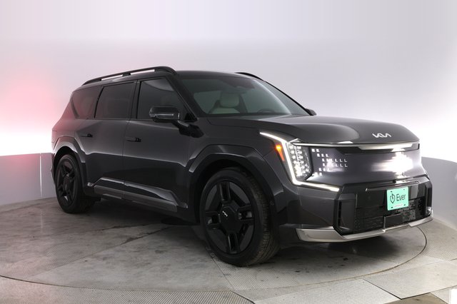 2024 Kia EV9 — photo 10 of 22
