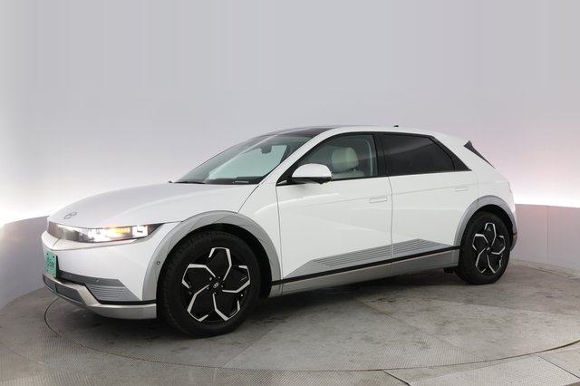 2024 Hyundai IONIQ 5 — photo 14 of 23
