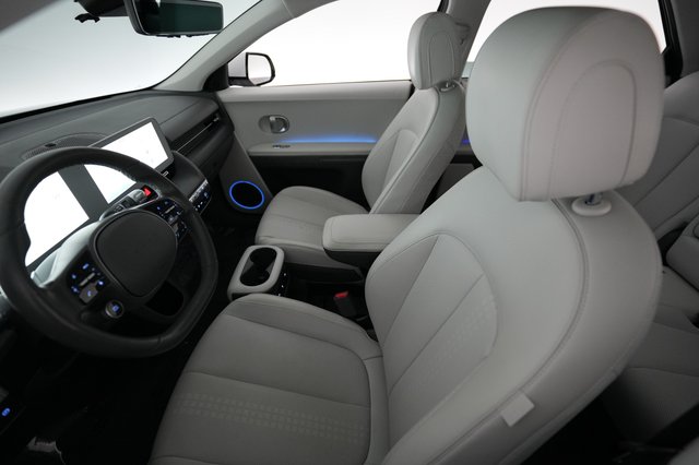 2024 Hyundai IONIQ 5 — photo 3 of 23