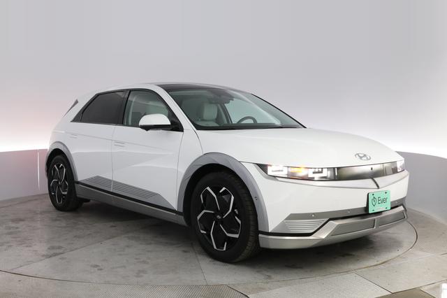 2024 Hyundai IONIQ 5 — photo 10 of 23