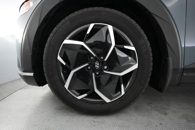 2024 Hyundai IONIQ 5 — photo 7 of 20