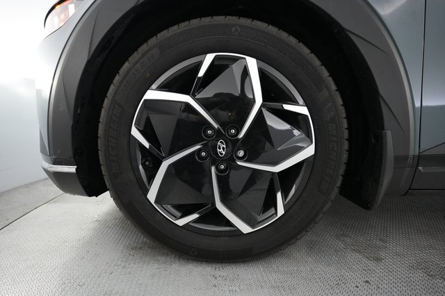 2024 Hyundai IONIQ 5 — photo 7 of 20