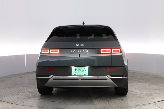 2024 Hyundai IONIQ 5 — photo 12 of 20
