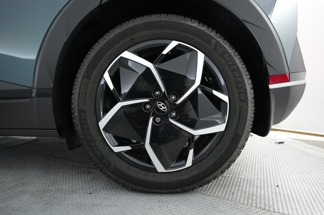 2024 Hyundai IONIQ 5 — photo 17 of 20