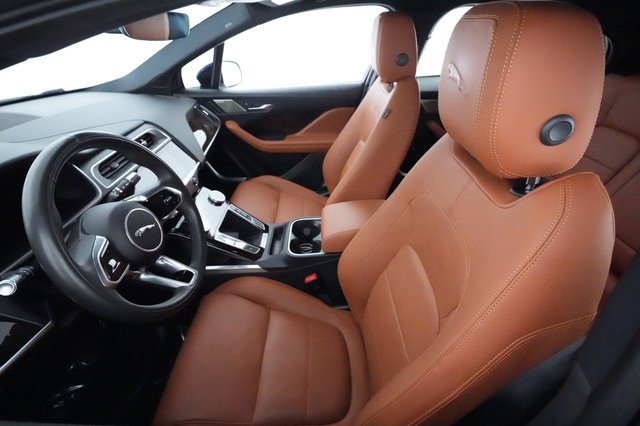 2022 Jaguar I-Pace — photo 3 of 24