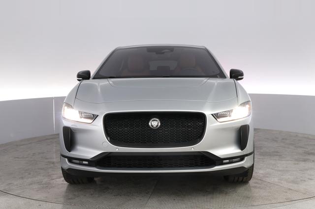 2022 Jaguar I-Pace — photo 9 of 24