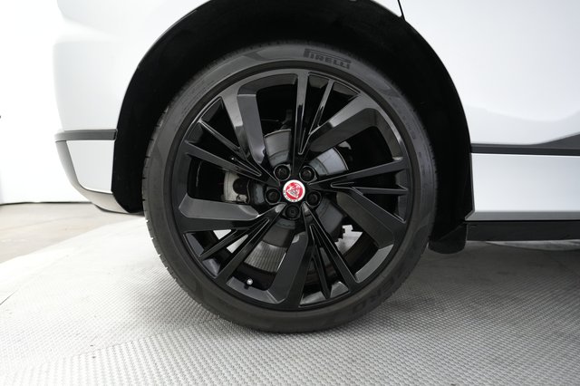 2022 Jaguar I-Pace — photo 17 of 24