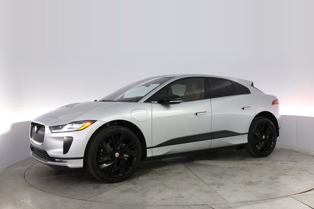 2022 Jaguar I-Pace — photo 14 of 24