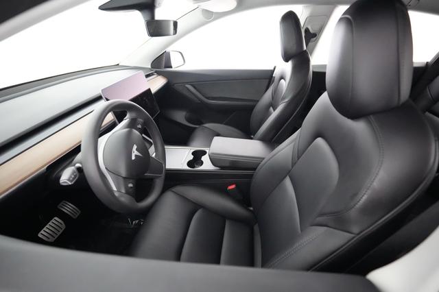 2022 Tesla Model Y — photo 3 of 21