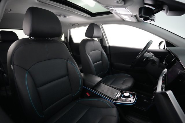 2022 Kia Niro EV — photo 18 of 21
