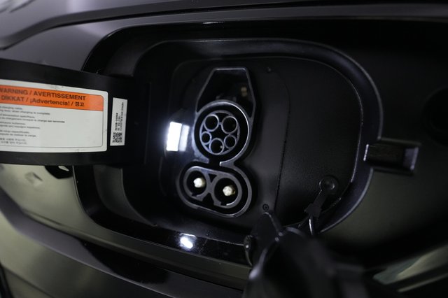 2022 Kia Niro EV — photo 8 of 21