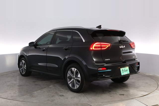 2022 Kia Niro EV — photo 13 of 21