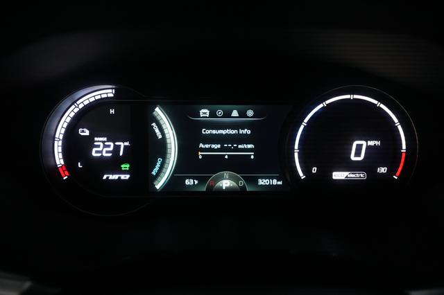 2022 Kia Niro EV — photo 5 of 21