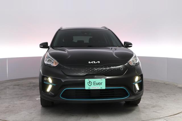 2022 Kia Niro EV — photo 9 of 21