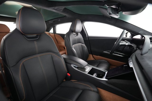 2023 Lucid Air — photo 18 of 21
