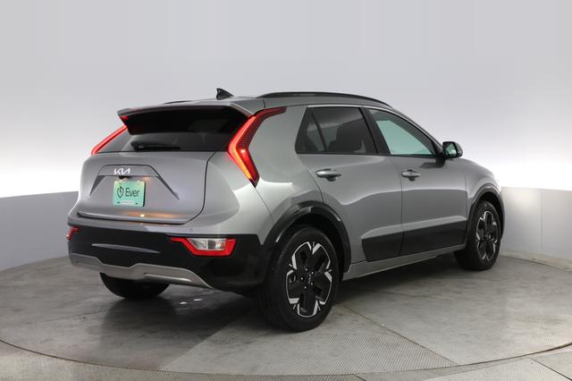 2023 Kia Niro EV — photo 2 of 20