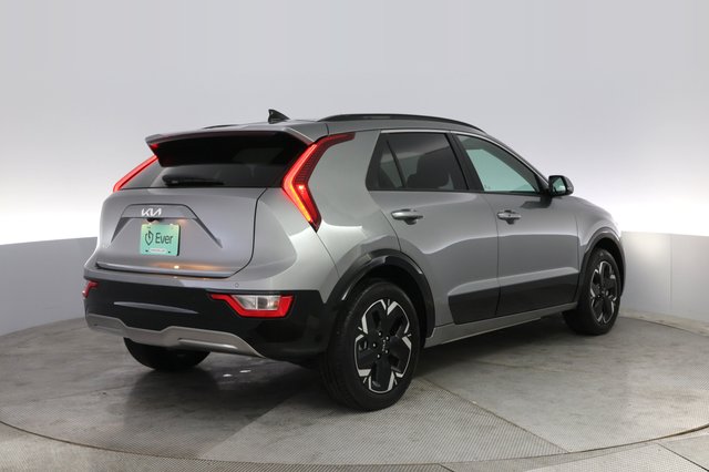 2023 Kia Niro EV — photo 2 of 20