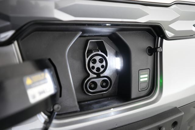2023 Kia Niro EV — photo 8 of 20