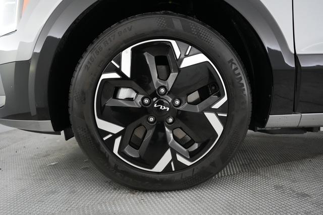 2023 Kia Niro EV — photo 7 of 20