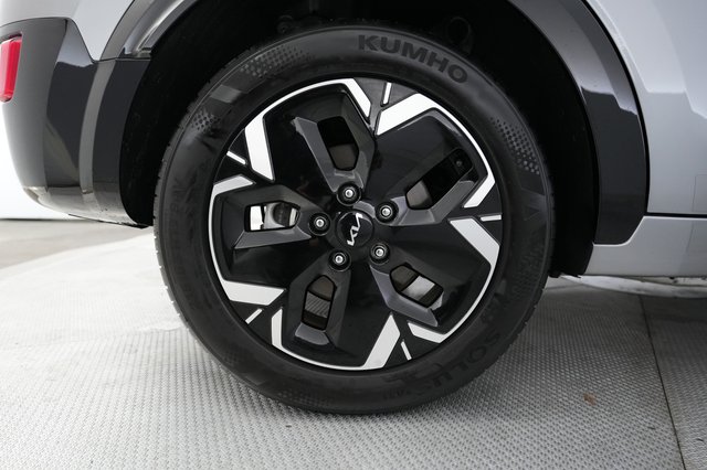 2023 Kia Niro EV — photo 15 of 20