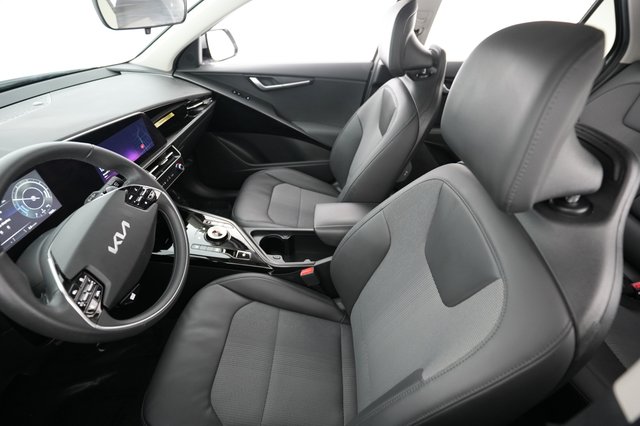 2023 Kia Niro EV — photo 3 of 20