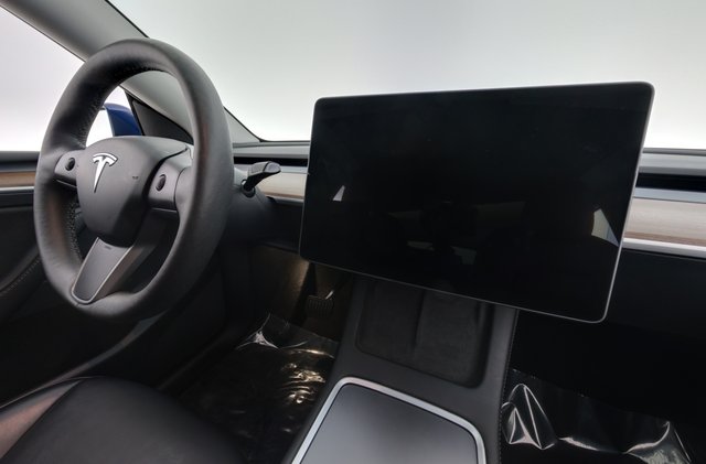 2023 Tesla Model Y — photo 22 of 26