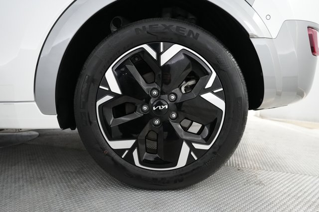 2023 Kia Niro EV — photo 7 of 20