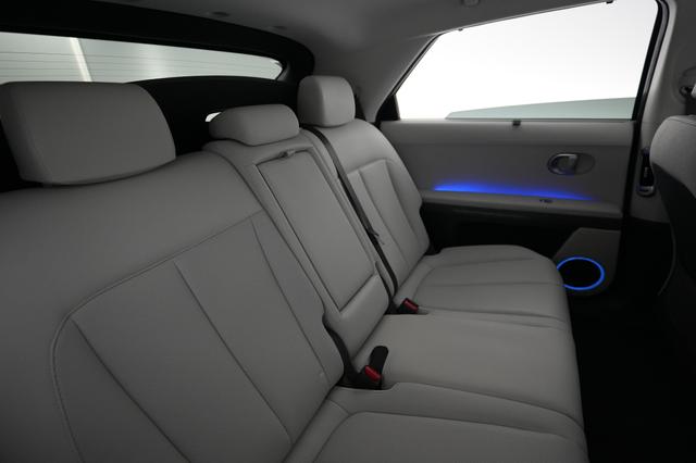 2023 Hyundai IONIQ 5 — photo 4 of 22