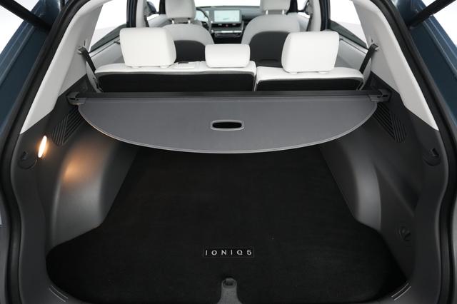 2023 Hyundai IONIQ 5 — photo 6 of 22