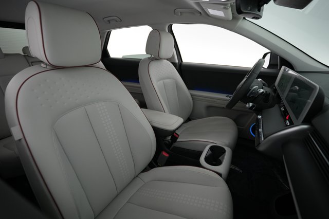 2023 Hyundai IONIQ 5 — photo 18 of 21
