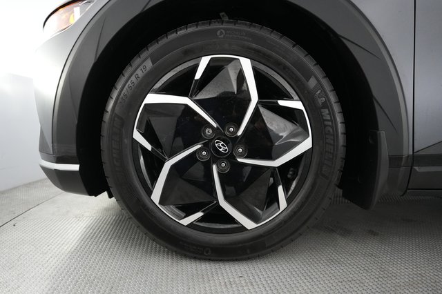 2023 Hyundai IONIQ 5 — photo 7 of 21