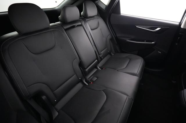 2023 Kia EV6 — photo 4 of 21