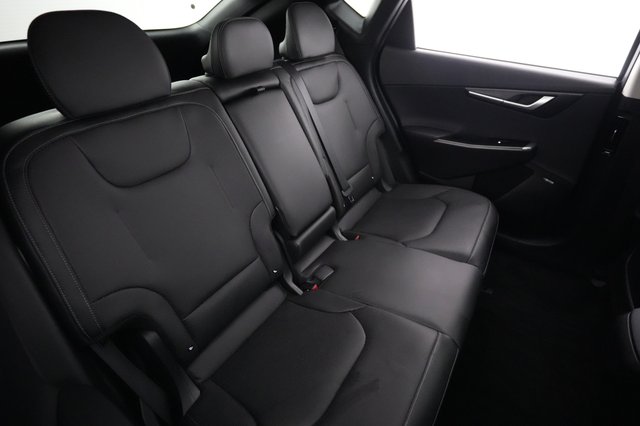 2023 Kia EV6 — photo 4 of 21
