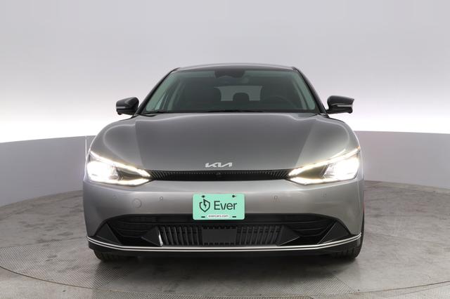 2023 Kia EV6 — photo 9 of 21