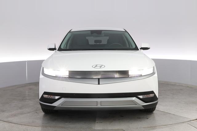 2024 Hyundai IONIQ 5 — photo 9 of 20