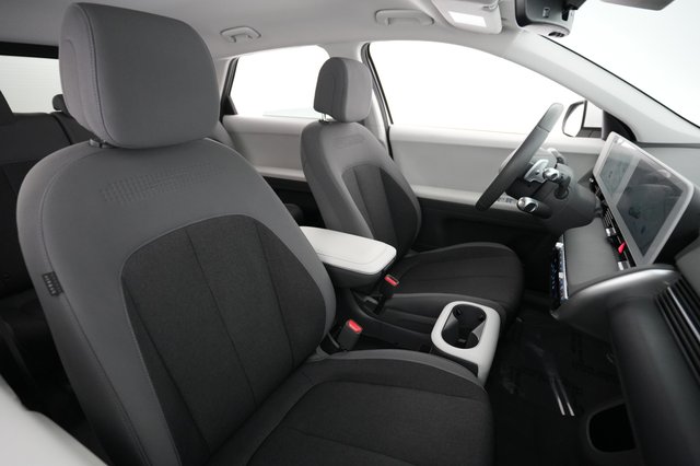 2024 Hyundai IONIQ 5 — photo 18 of 20