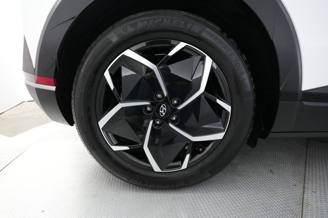 2024 Hyundai IONIQ 5 — photo 15 of 20