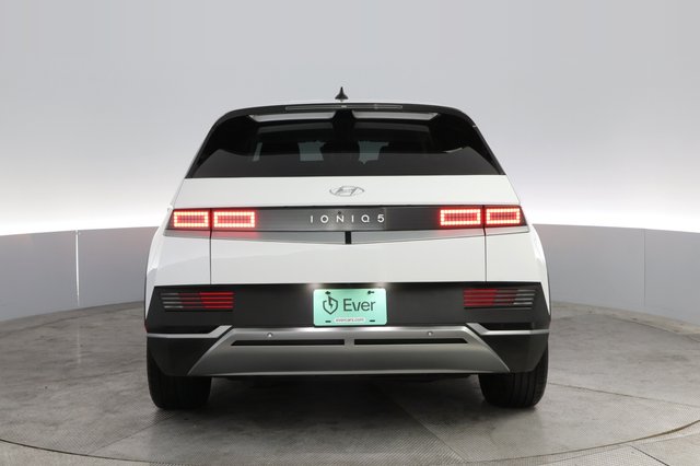 2024 Hyundai IONIQ 5 — photo 12 of 20
