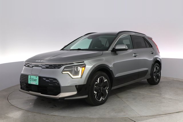 2024 Kia Niro EV — VIN KNDCR3L15R5104945