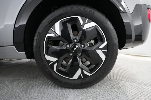 2024 Kia Niro EV — photo 7 of 20