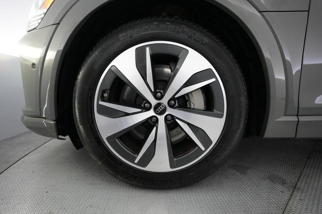 2024 Audi Q8 e-tron — photo 7 of 20