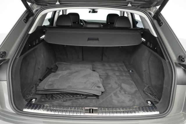 2024 Audi Q8 e-tron — photo 6 of 20