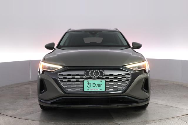 2024 Audi Q8 e-tron — photo 9 of 20